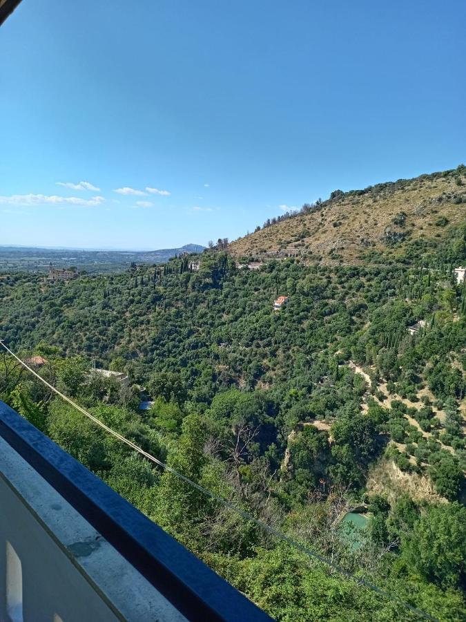 Casa Vacanze Pitta Tivoli Kültér fotó